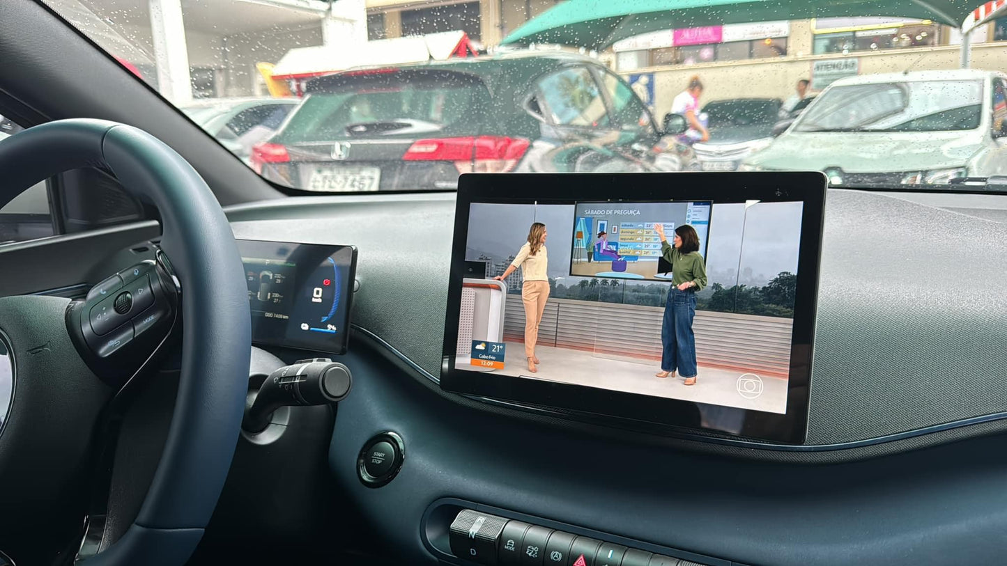 Caja AI de YouTube y Netflix para BYD